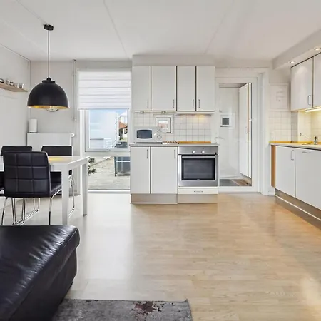 Lägenhet Aappo - 2-3km From The Sea By Interhome Havneby